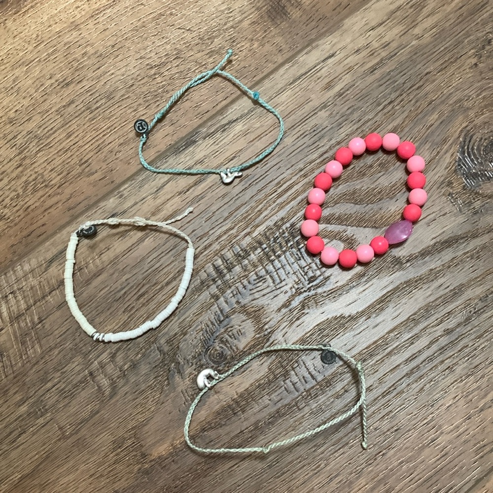 4 pack bracelets